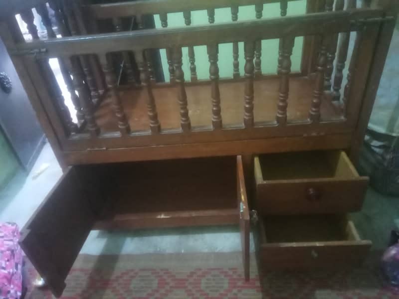 I'm selling baby Cott made purely  Tari wood 10/10 RS. 30000. . . 1