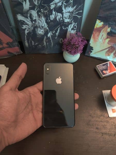 Iphone XS MAX 256 GB PTA APPROVED 4