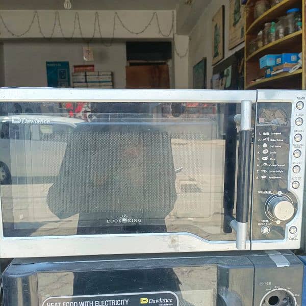 microwave oven model DW49s 1