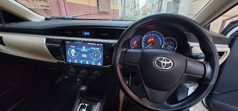Toyota Corolla Altis 2015 16