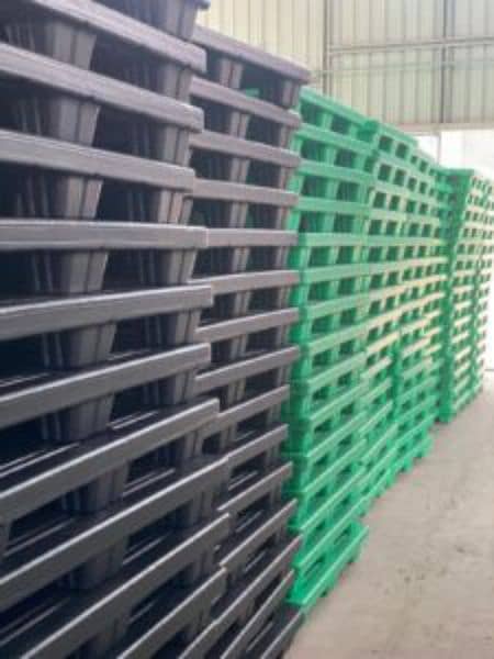 pallets new used Imported plastic wooden 10