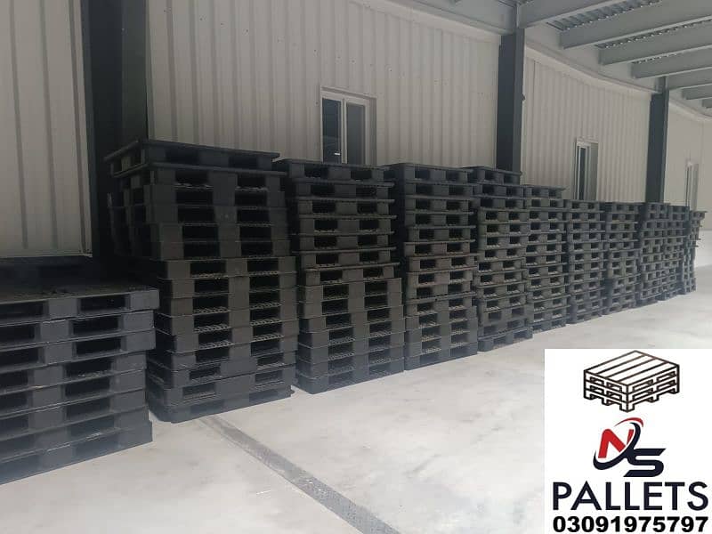 new used Imported plastic wooden pallets 6