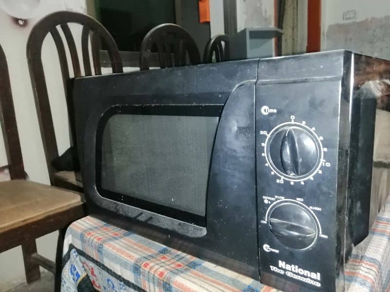 National Microwave Oven Black Colour 1