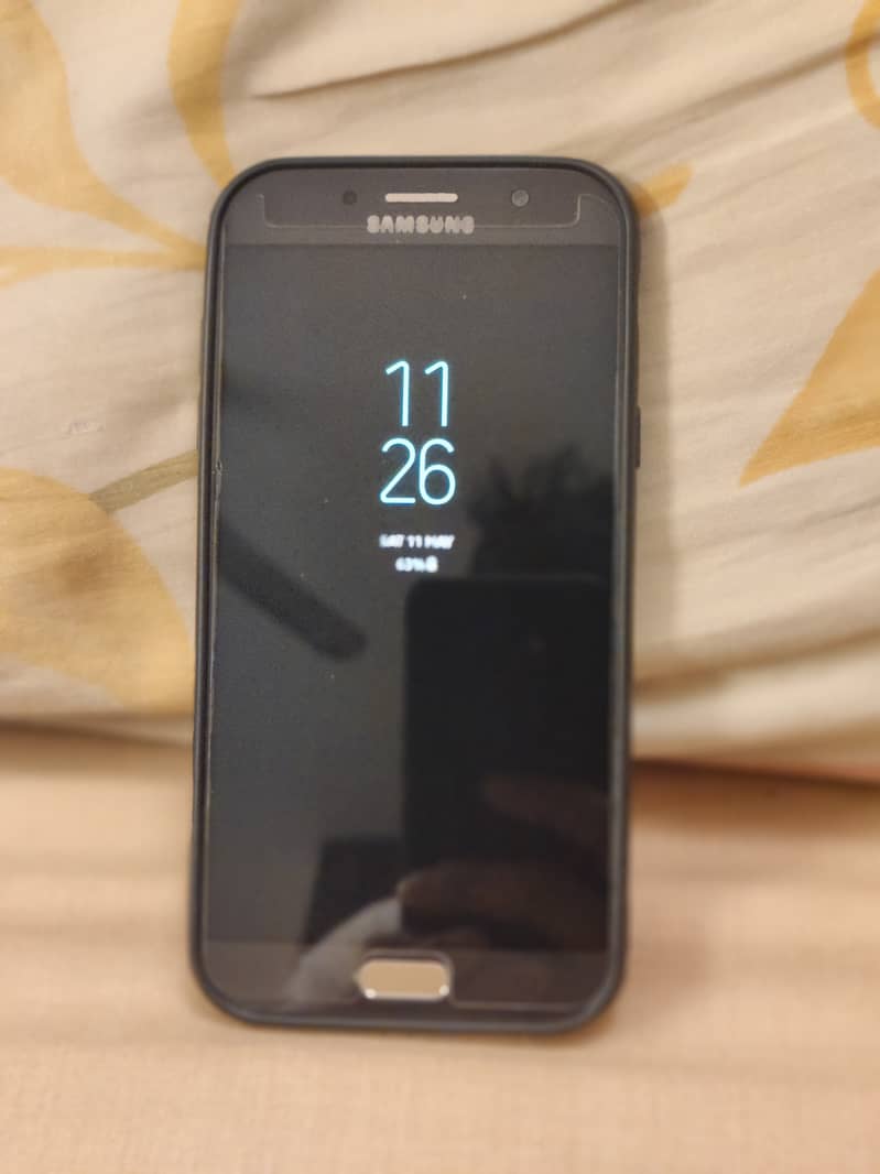 Samsung A7 - 10/10 condition 3