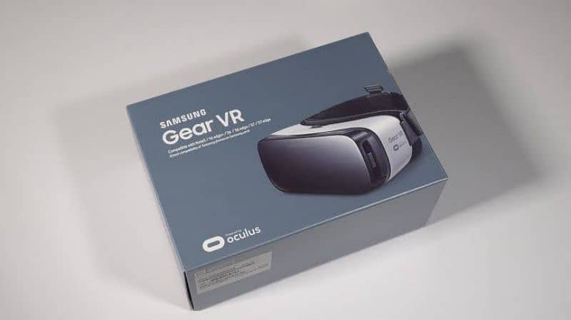 "Samsung Oculus VR Box: Immerse Yourself in a New Reality!" 1