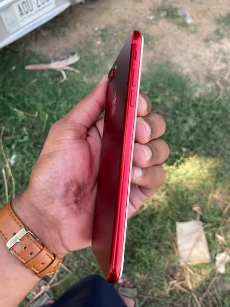 iphone 7plus 128gb pta approved 4