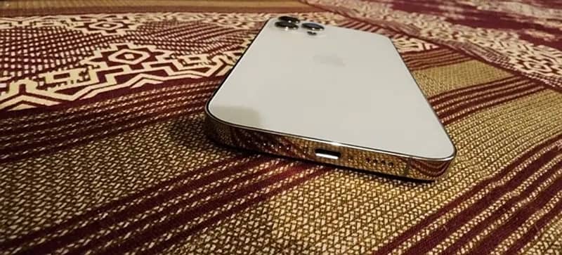 iphone 12 pro max 128GB PTA approved with box silver colour 4