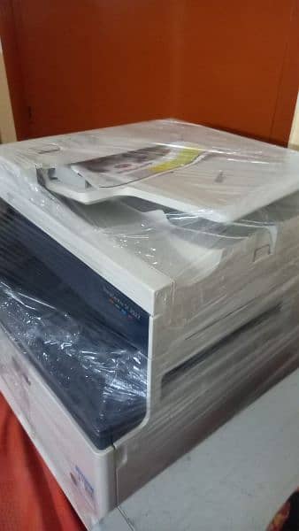 colour laserjet printer mint condition 5