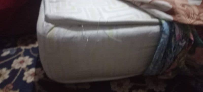 King size bed mattress 4