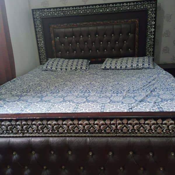 Double Bed with Side Table 0