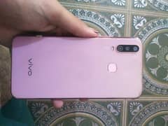 vivo y17 10 by 10 conditin selling mobile