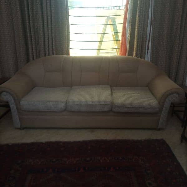 7 Seater sofas for sale 0