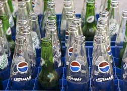Pepsi 20 crate Empty Bottle and Shell in good condition