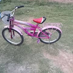 Girl bicycle in good condition 0