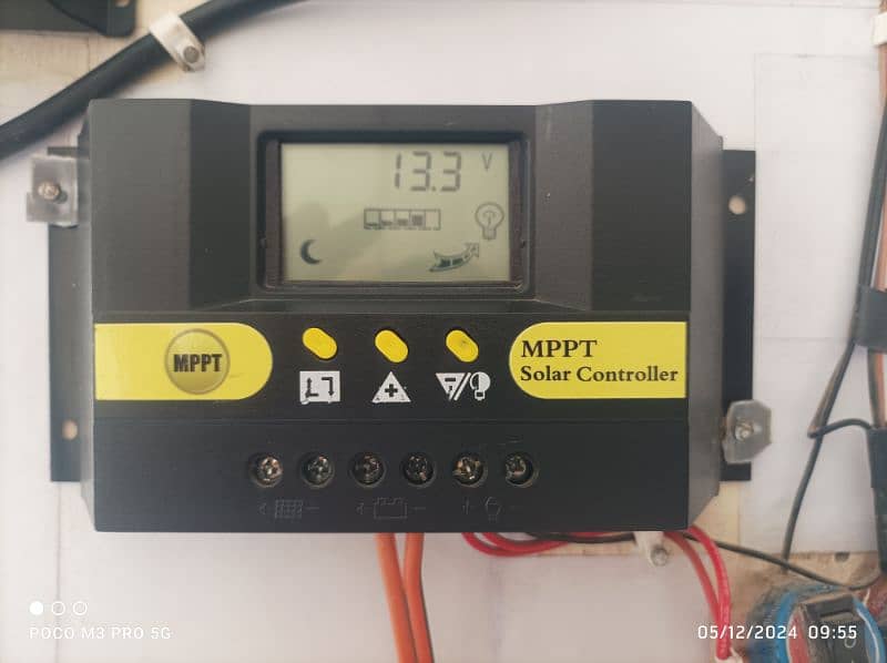 MPPT solar charge controller 30A 2