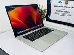 macbook pro 2018 core i7- 4gb radion graphic card-touch bar -15.6 inch