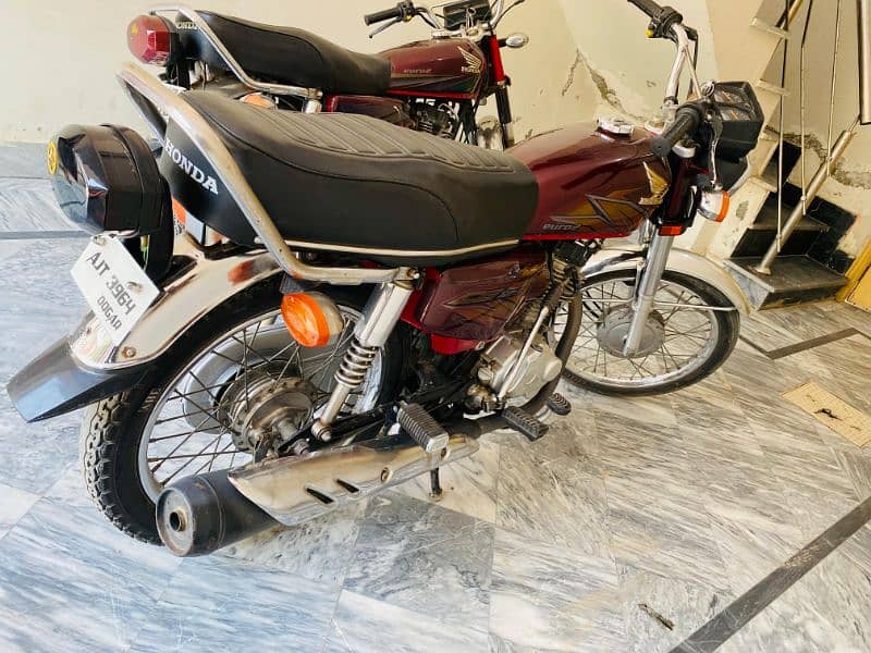 Honda CG 125 2020/2021 3