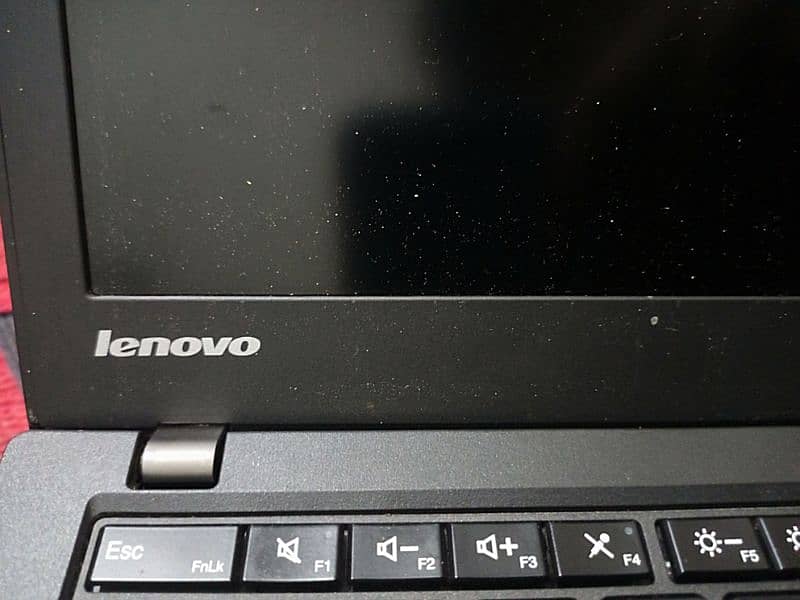 Lenovo X250 8gb Ram 500gb Hard i5 4th generation 6