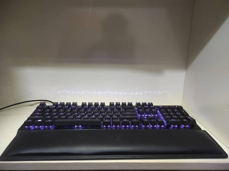 Selling Razer and  Corsair Gaming Keyboards Mouse and Headsets 7