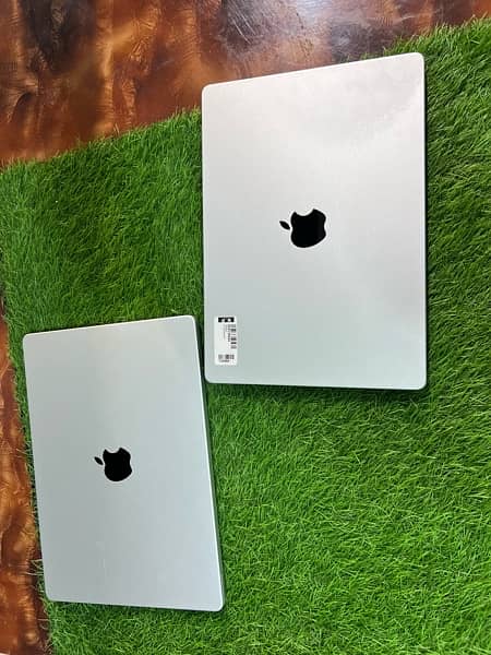 MacBook M1 Pro 2021 14inch 10/10condetion fresh import 16/512 5