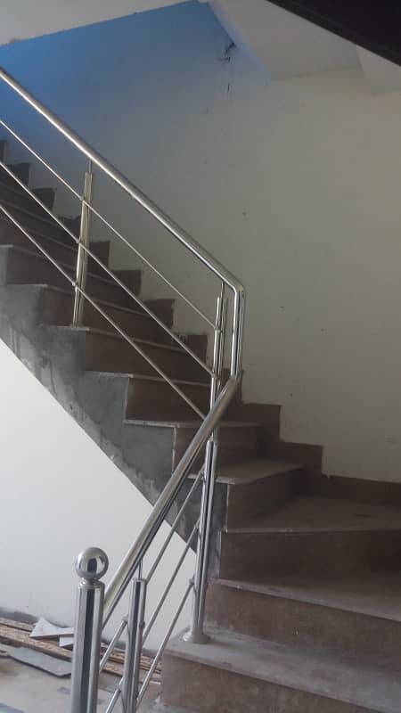 Prime Location Affordable House For Sale In Faisalabad Road 7