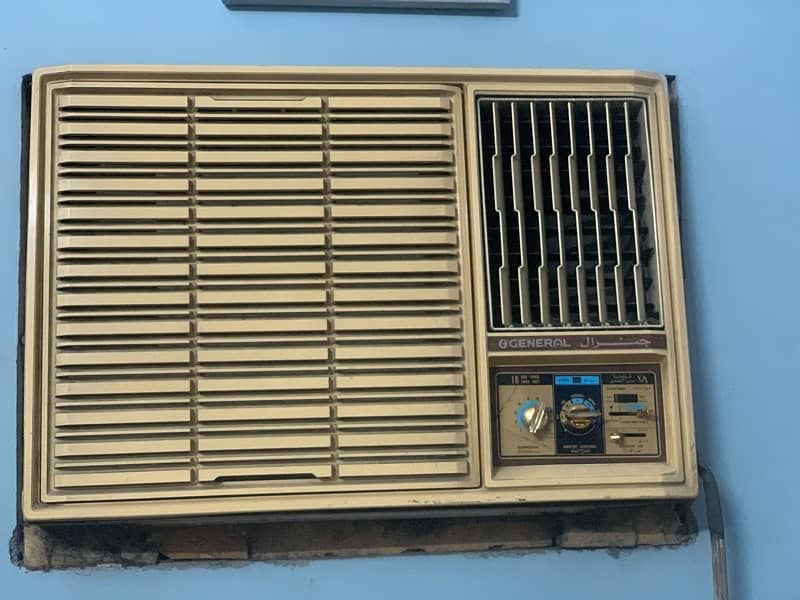 General Window AC Mint Condition 1.5 Ton 3