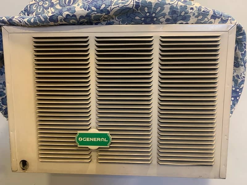 General Window AC Mint Condition 1.5 Ton 6
