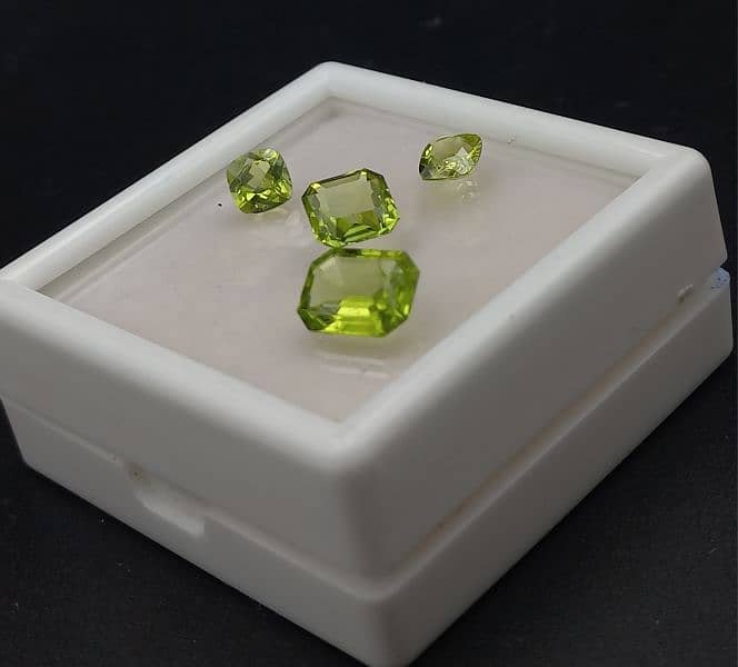 Natural Peridot Gemstones August Birthstones 6