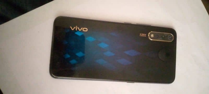 Vivo s1 with box for sale and exchange 2