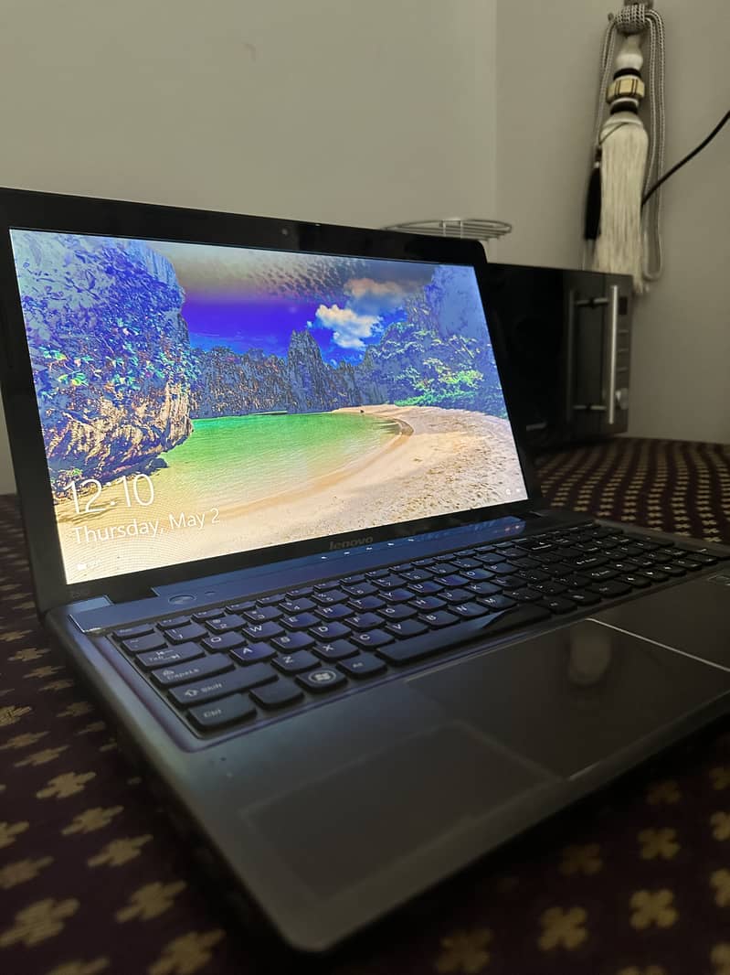 Lenvo Ideapad Z580 Gaming laptop 6