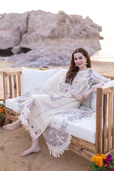 3PC LAWN EMBROIDERED SHIRT WITH ORGANZA CUTWORK DUPATTA AND TROUSER 4