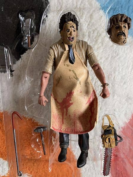 NECA texas chainsaw leatherface complete packed. 1