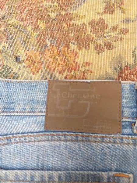 used Jean's for sale around 200 PCs. 2