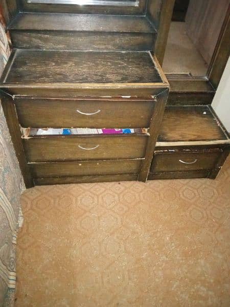 Dressing Table use condition 2