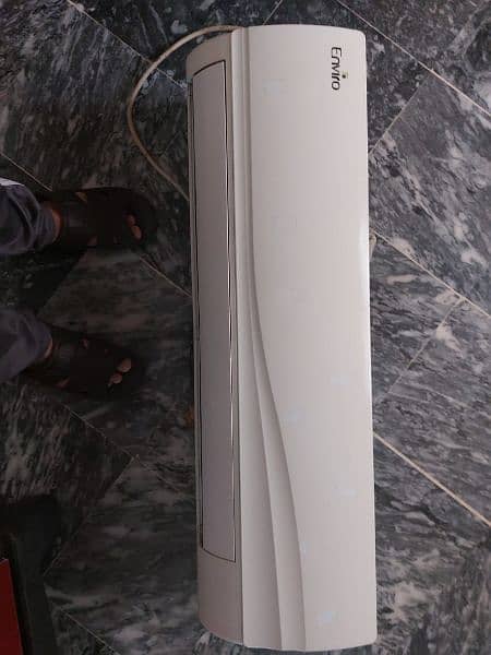 Haier Enviro AC for sale in good condation contact no 03135020401 0