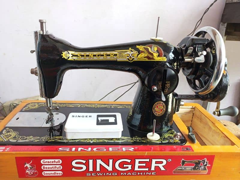 singer sewing machine body number or body per likha hua original hai 0