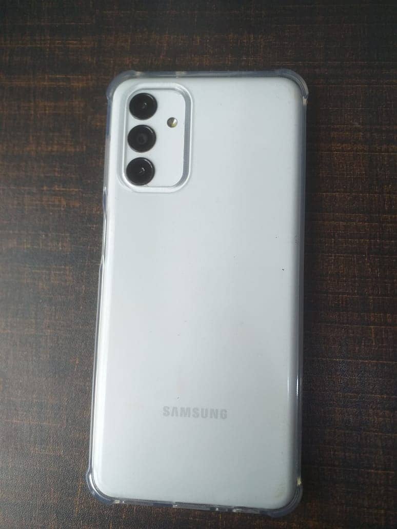 Samsung A04s with box and charger 6