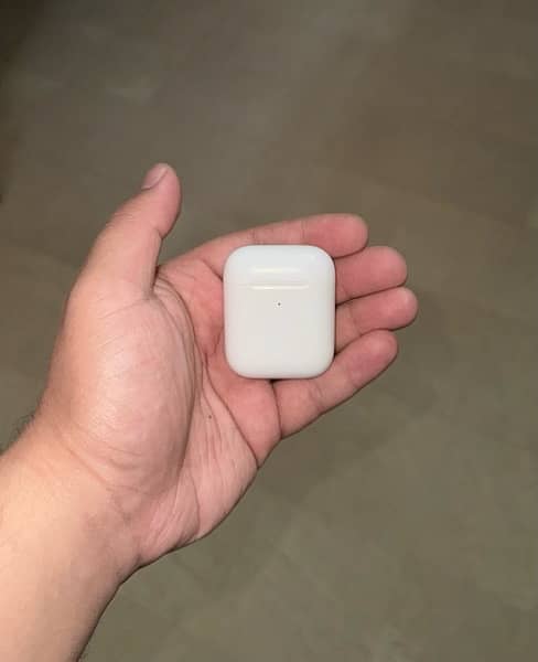 Apple Airpods 2nd Generation Wireless Charging Case 1