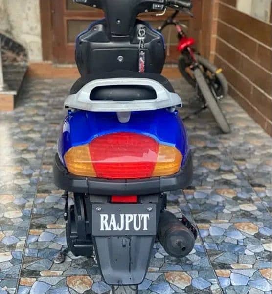 Scooti for sale 1