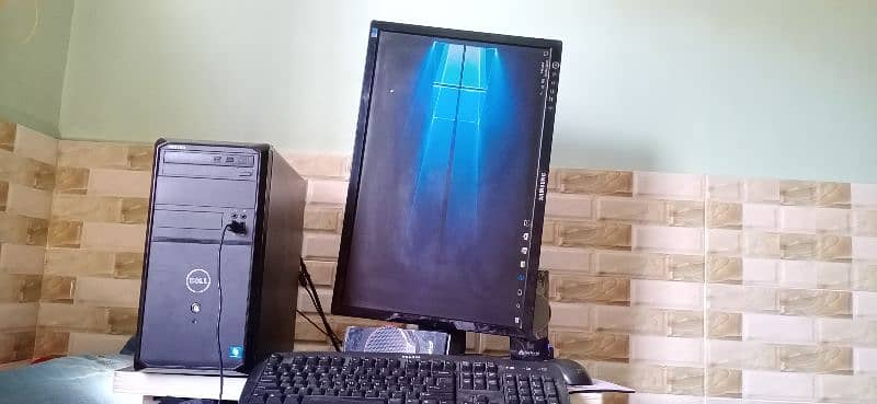 Computer + Rotate LCD Low price 3