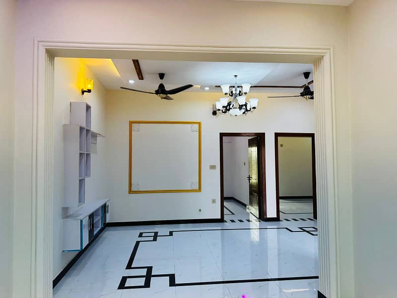 5 Marla Beautiful House for Sale in New City Phase 2 7