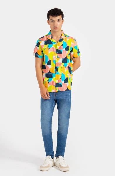 Abstract geometric printed shirt 0