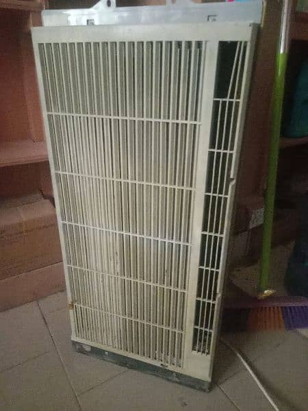 portable AC for sale in good condition 2