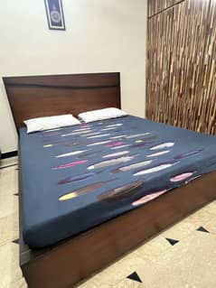 Queen size bed and dressing for sale 0