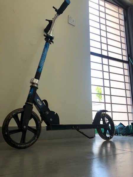 Scooter for kids (100)percent condition 1