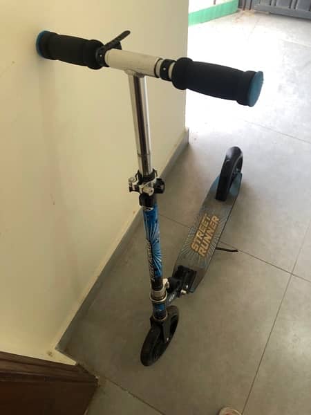 Scooter for kids (100)percent condition 2