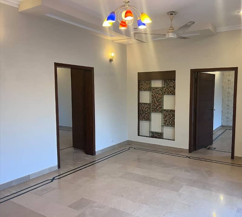 Ideal 1 Kanal Upper Portion Has Landed On Market In DHA Phase 5, Lahore 0