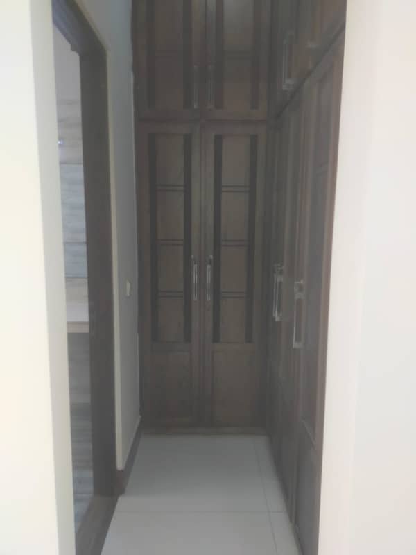 10 Marla Upper Portion For rent In DHA Phase 5 5