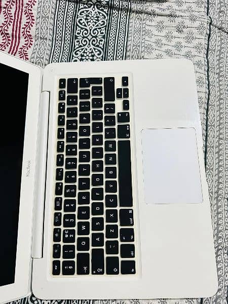 MacBook pro Urgent for sale 13