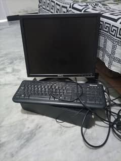 Desktop Computer 0